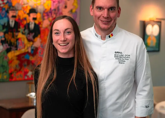 Archibald De Hotel *